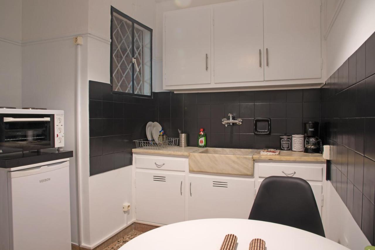 Messolonghi Square Apartment Atény Exteriér fotografie